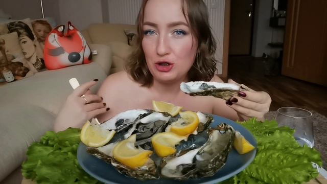 🦪 УСТРИЦЫ 🦪 Пробую ВПЕРВЫЕ 🤪 Это БЫЛО.... / Мукбанг смотреть онлайн