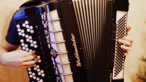 Белые розы!!! На баяне!!!