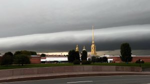 🇷🇺 САНКТ-ПЕТЕРБУРГ. Прогулка по Петроградской стороне под гром и молнии.