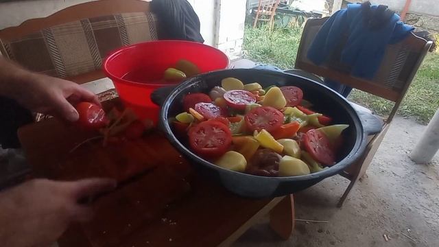 Шурпа из баранины в казане. смотреть онлайн