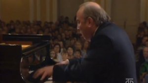 Vladimir Krainev plays Chopin Barcarolle, Scherzo 1, Mazurkas, Polonaise - video 1994