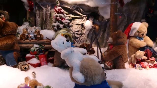 Dusseldorf X-mas display @ Galeria Kaufhof смотреть онлайн