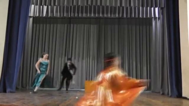 Спектакль "Птица Феникс возвращается домой" смотреть онлайн