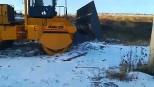 Уплотнитель Полигонов ТБО "РЭМ-25" АО "РАСКАТ"