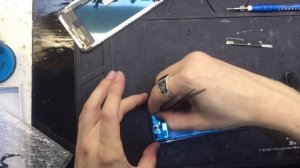 Мерцает экран на iphone X