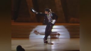 Michael Jackson - Billie Jean (Motown 25) (Remastered 4K)