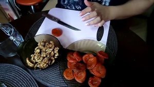 Конфеты из кураги и грецкого ореха! Полезное к чаю!