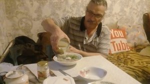 Кушаю ХОЛОДЕЦ с КВАСОМ - Деревенская похлёбка - "ТЮРЯ" ( Мукбанг)