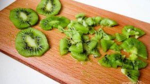 Салат Изумрудный браслет с киви