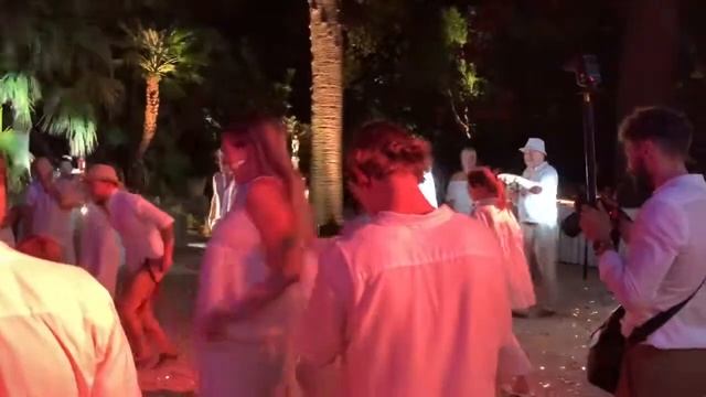 JD Band Live (Татьяна Шабанова + основной состав) - свадьба Влада Топалова и Регины Тодоренко - мик смотреть онлайн