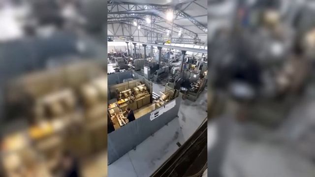 Шум цеха обработки металла смотреть онлайн