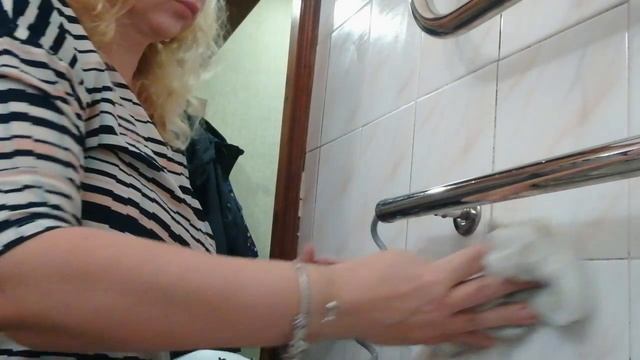 Новогодняя уборка. как почистить швы кафеля старой зубной, щёткой,#мотивацияуборки