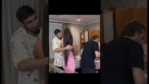 Алина Асратян сообщила родственникам что скоро их будет трое