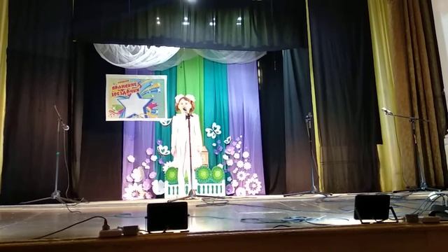 Ворона и лисица. И. Крылов #басня #ворона #лисица #крылов смотреть онлайн