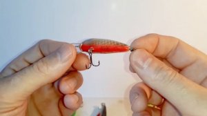 Самодельный воблер из пластика.