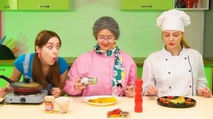 Кулинарный Челлендж: Я против Бабушки | Кухонные Лайфхаки и Хитрости от RaPaPa Challenge