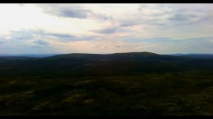 Красивая тундра и озера Мурманской области.