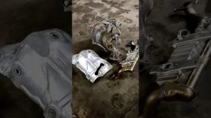 Toyota Avensis-Rav4.2.0-2.2D.Дым в глушитель-уходит антифриз.