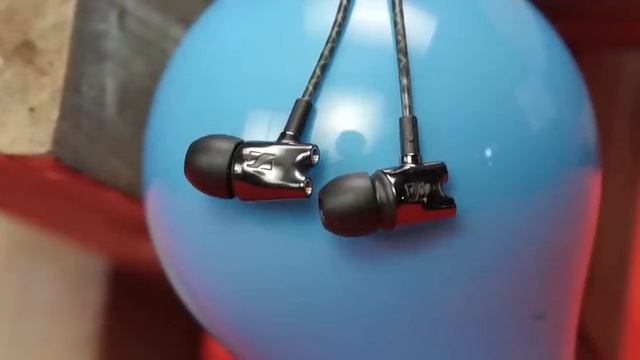 Sennheiser IE800 Review - $800 earphones?? смотреть онлайн