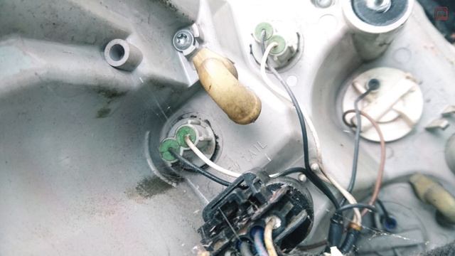 Opel_Astra J_Замена лампочек в габаритах смотреть онлайн