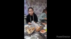 взгляд кота//вышиваю//свой гранат//учимся//(1 год назад)