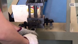 Станок для пробивки отверстий в профильной трубе 20х20, 25х25