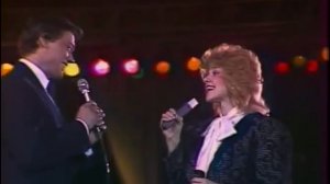 Николай Караченцов и Ирина Уварова - Мы в садовников играли