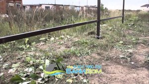 Регулируемые винтовые сваи для забора