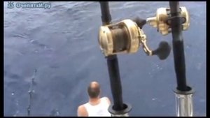 Морская рыбалка видео приколы/Рыбалка на тунца
