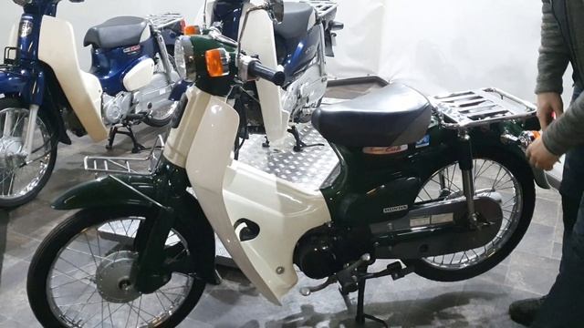 Лучший из лучших! HONDA SUPER CUB. смотреть онлайн