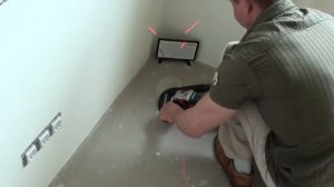 Шлифовка пола с помощью лазерного уровня Bosch GSL 2 Professional