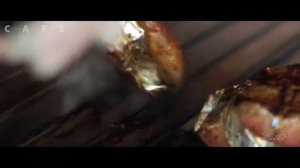 Медальоны из телятины в итальянских травах и кукуруза на гриле