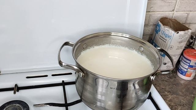 Йогурт / Какое взять молоко / Какая должна быть температура / Какую закваску для домашнего йогурта смотреть онлайн