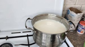 Йогурт / Какое взять молоко / Какая должна быть температура / Какую закваску для домашнего йогурта