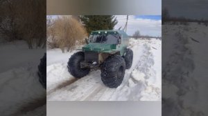 Шины Ви-203  Ураган и Ви-3 КрАЗ на вездеходе Панфиловец 005. Примерка колёс.