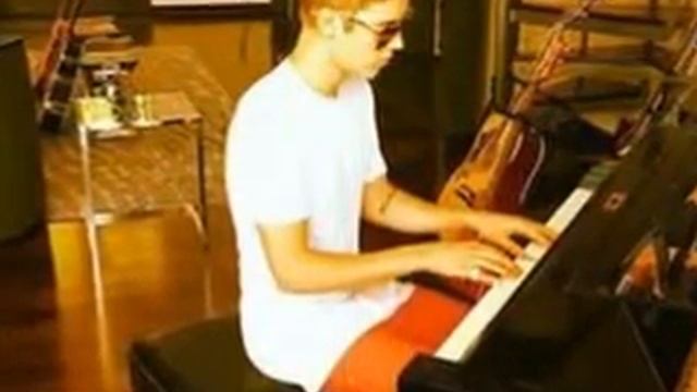 NEW YOU ONLY LIVE ONCE. XOXO. смотреть онлайн