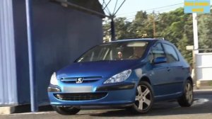 Голубь обосрал машину . прикол