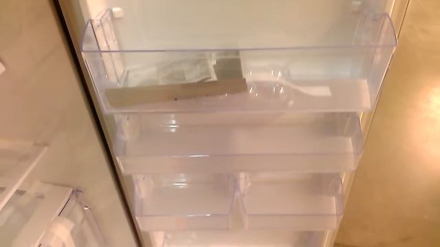 Refrigerator SAMSUNG RT25HAR4DSAUA смотреть онлайн