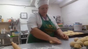 70 серия БУЛОЧКИ продолжение..mp4