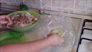 Курица в рукаве, почти как шашлычок. Вкусная и сочная курица