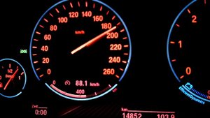 BMW 5 Series 535d AT xDrive (F10) - 0-240 km-h full Acceleration