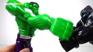 Marvel Black Panther Mech Armor suit! Crush the dinosaurs and help Hulk, Spider Man! - DuDuPopTOY