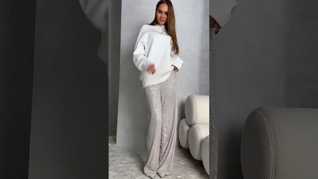 Хочешь себе такие новогодние брюки?? Подписывайся @kzn.caramel смотреть онлайн