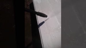 Как удалить прикипевшую пленку от сэндвич панелей
