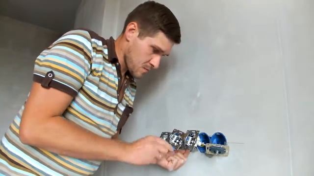 Секреты электромонтажа. Установка розеток.