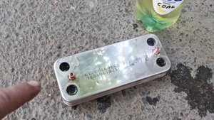 Чистка пластинчатого теплообменника газового котла италзерм.