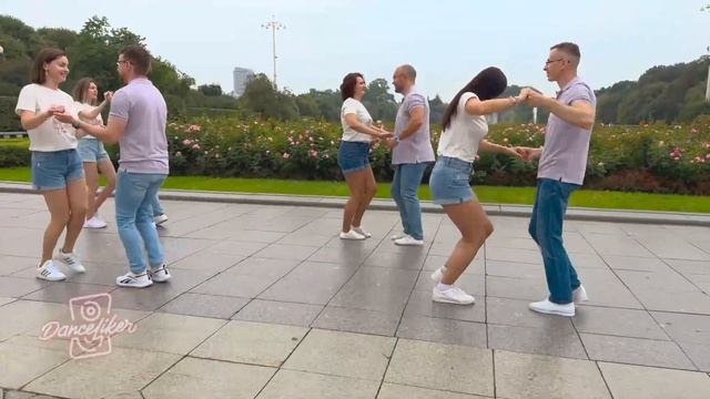 ??Bachata Sensual?? с Еленой Баласановой. Москва, 2023 год. Начально-средняя группа, 1й год обучени