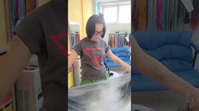 Когда длина имеет значение... Она снова под кайфом?))