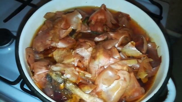 КРАСИМ ЯЙЦА НА ПАСХУ СТАРИННЫМ РУССКИМ СПОСОБОМ В ЛУКОВОЙ ШЕЛУХЕ