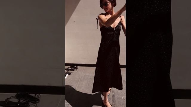 1 ПЛАТЬЕ - 4 ОБРАЗА смотреть онлайн